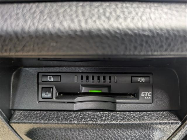 ノア Ｓｉ　ダブルバイビーＩＩＩ　フルセグ　メモリーナビ　ＤＶＤ再生　バックカメラ　衝突被害軽減システム　ＥＴＣ　ドラレコ　両側電動スライド　ＬＥＤヘッドランプ　乗車定員７人　３列シート　ワンオーナー　アイドリングストップ（31枚目）