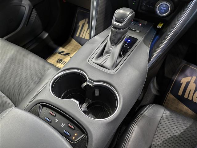 ハリアーハイブリッド G レザーパッケージ 革シート フルセグ メモリーナビ ミュージックプレイヤー接続可 バックカメラ 衝突被害軽減システム ETC ドラレコ LEDヘッドランプ ワンオーナー 記録簿 アイドリングストップ(28枚目)