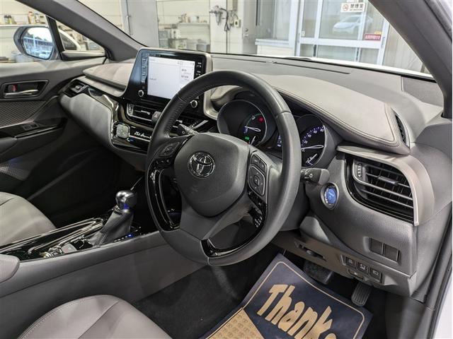 C-HR G フルセグ メモリーナビ ミュージックプレイヤー接続可 バックカメラ 衝突被害軽減システム ETC ドラレコ LEDヘッドランプ ワンオーナー 記録簿 アイドリングストップ(4枚目)
