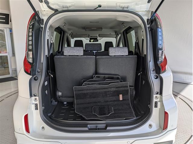 シエンタ ハイブリッドZ フルセグ メモリーナビ DVD再生 ミュージックプレイヤー接続可 後席モニター バックカメラ 衝突被害軽減システム ETC 両側電動スライド LEDヘッドランプ 乗車定員7人 3列シート ワンオーナー(15枚目)