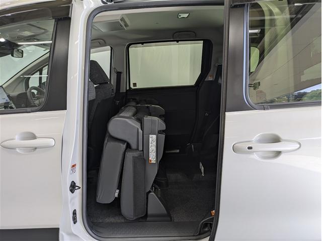 シエンタ ハイブリッドZ フルセグ メモリーナビ DVD再生 ミュージックプレイヤー接続可 後席モニター バックカメラ 衝突被害軽減システム ETC 両側電動スライド LEDヘッドランプ 乗車定員7人 3列シート ワンオーナー(37枚目)