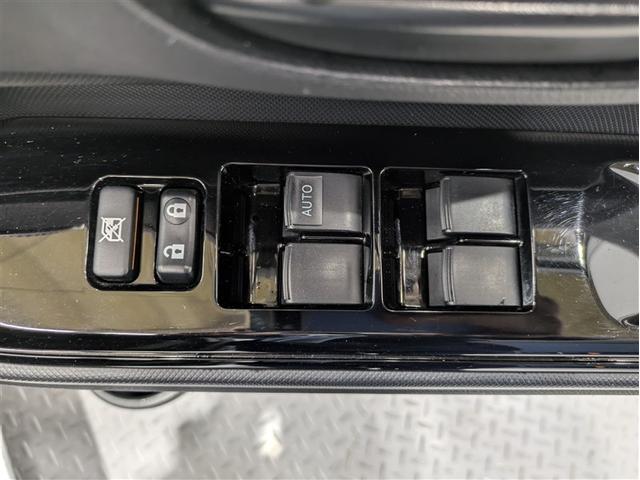 アクア Ｓスタイルブラック　フルセグ　メモリーナビ　ＤＶＤ再生　バックカメラ　衝突被害軽減システム　ＥＴＣ　ドラレコ　ＬＥＤヘッドランプ　アイドリングストップ（11枚目）