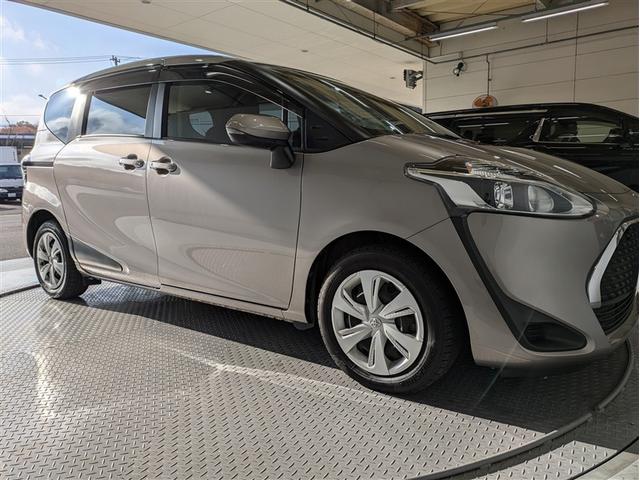 シエンタ G フルセグ メモリーナビ DVD再生 バックカメラ 衝突被害軽減システム ETC 両側電動スライド LEDヘッドランプ 乗車定員7人 3列シート 記録簿 アイドリングストップ(23枚目)