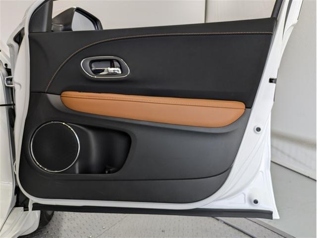 ヴェゼル ハイブリッドZ フルセグ メモリーナビ DVD再生 バックカメラ 衝突被害軽減システム ETC ドラレコ LEDヘッドランプ ワンオーナー 記録簿(10枚目)