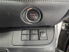 ���ޡ��ȥ�������Ӥ��Ƥ���Х�������Ф����˥ɥ���ܾ������������ޤλ�ư���ǽ�Ǥ��� 5