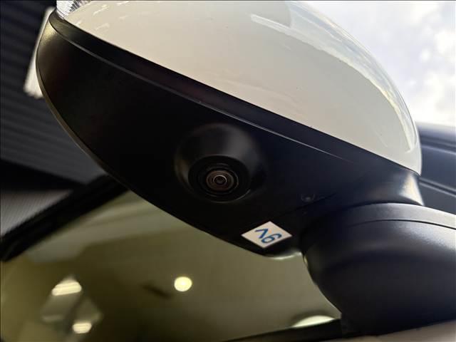 アルトラパン Ｘ　純正７インチＳＤナビ　ＢＴ／フルセグＴＶ　全方位モニター　Ｂカメラ　Ｆ席シートヒーター　ＨＩＤヘッドランプ　純正１４インチＡＷ　純正ドラレコ前後　ビルトインＥＴＣ　スマートキー（19枚目）