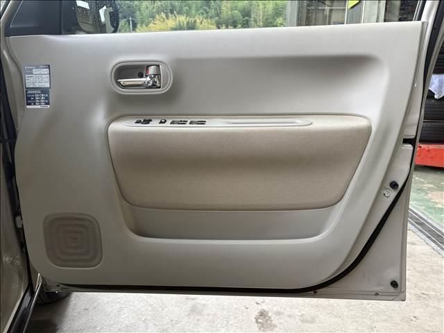 アルトラパン Ｘ　純正７インチＳＤナビ　ＢＴ／フルセグＴＶ　全方位モニター　Ｂカメラ　Ｆ席シートヒーター　ＨＩＤヘッドランプ　純正１４インチＡＷ　純正ドラレコ前後　ビルトインＥＴＣ　スマートキー（23枚目）