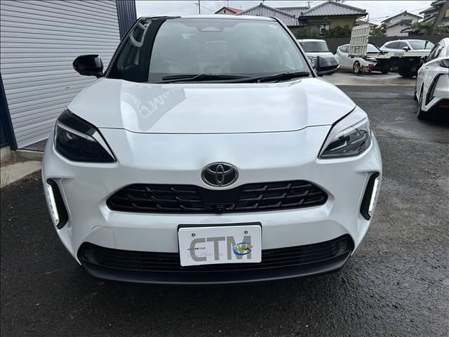 ヤリスクロス ハイブリッドZ 8インチDA Plus パノラミックビューモニター TTM BSM HUD ハンズフリーパワーバックドア ステアリングヒーター F席シートヒーター LEDヘッドランプ 純正フロアマット ETC2.0(9枚目)