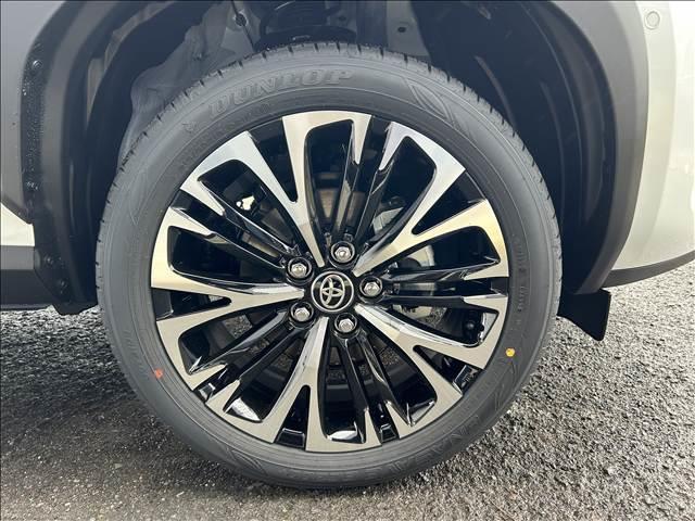 ヤリスクロス ハイブリッドZ 8インチDA Plus パノラミックビューモニター TTM BSM HUD ハンズフリーパワーバックドア ステアリングヒーター F席シートヒーター LEDヘッドランプ 純正フロアマット ETC2.0(18枚目)