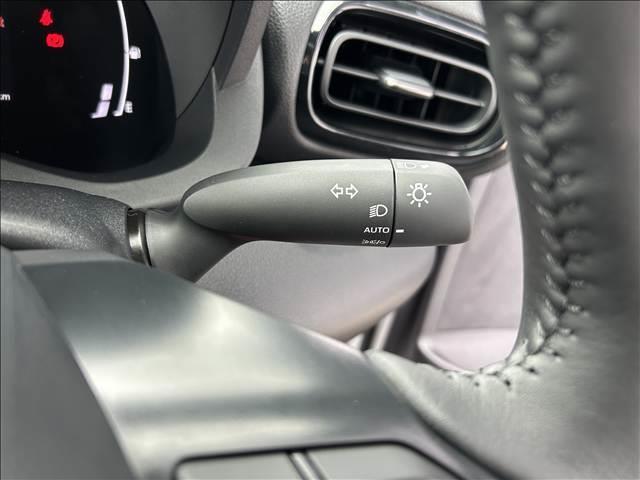 ヤリスクロス ハイブリッドZ 8インチDA Plus パノラミックビューモニター TTM BSM HUD ハンズフリーパワーバックドア ステアリングヒーター F席シートヒーター LEDヘッドランプ 純正フロアマット ETC2.0(28枚目)