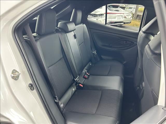 ヤリスクロス ハイブリッドZ 8インチDA Plus パノラミックビューモニター TTM BSM HUD ハンズフリーパワーバックドア ステアリングヒーター F席シートヒーター LEDヘッドランプ 純正フロアマット ETC2.0(46枚目)