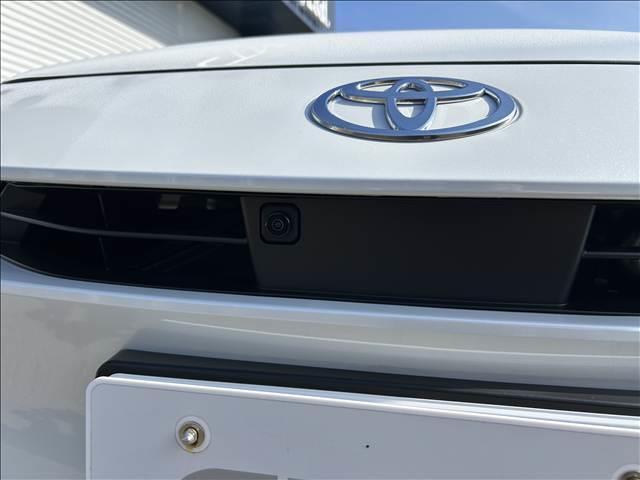 プリウス Ｚ　メーカー１２．３インチＤＡ／ナビ／ＤＴＶ／ＢＴ／アップル／アンドロイド　パノラミックビューモニター　パノラマルーフ　ＴＳＳ　ＢＳＭ　デジタルインナーミラー／前後ドラレコ　ＥＴＣ２．０（12枚目）