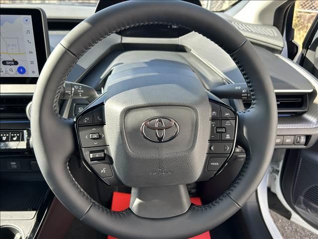 プリウス Ｚ　メーカー１２．３インチＤＡ／ナビ／ＤＴＶ／ＢＴ／アップル／アンドロイド　パノラミックビューモニター　パノラマルーフ　ＴＳＳ　ＢＳＭ　デジタルインナーミラー／前後ドラレコ　ＥＴＣ２．０（26枚目）