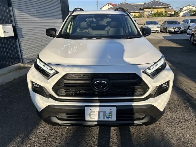 RAV4 ハイブリッドアドベンチャー オフロードパッケージII 10.5インチDA パノラミックビューモニター TSS デジタルインナーミラー前席シートヒーター/ベンチレーションAC100V/1500W ハンズフリーパワーバックドア 純正フロアマット ETC2.0(8枚目)