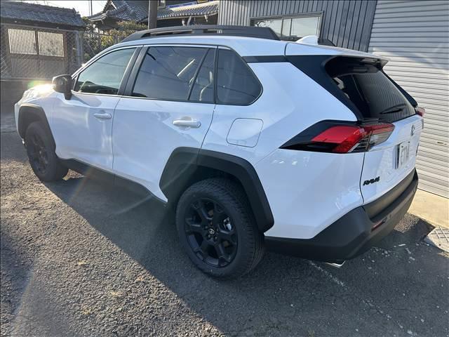 RAV4 ハイブリッドアドベンチャー オフロードパッケージII 10.5インチDA パノラミックビューモニター TSS デジタルインナーミラー前席シートヒーター/ベンチレーションAC100V/1500W ハンズフリーパワーバックドア 純正フロアマット ETC2.0(12枚目)