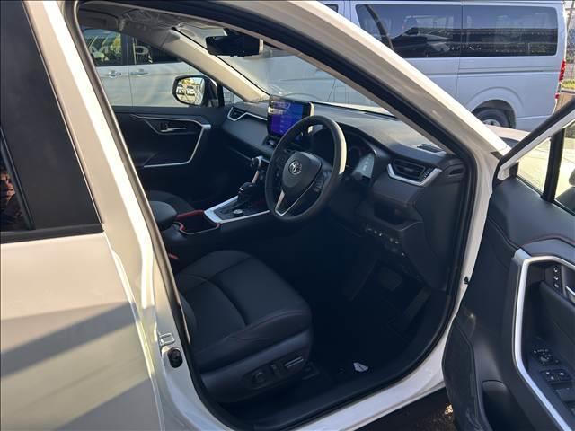 RAV4 ハイブリッドアドベンチャー オフロードパッケージII 10.5インチDA パノラミックビューモニター TSS デジタルインナーミラー前席シートヒーター/ベンチレーションAC100V/1500W ハンズフリーパワーバックドア 純正フロアマット ETC2.0(20枚目)