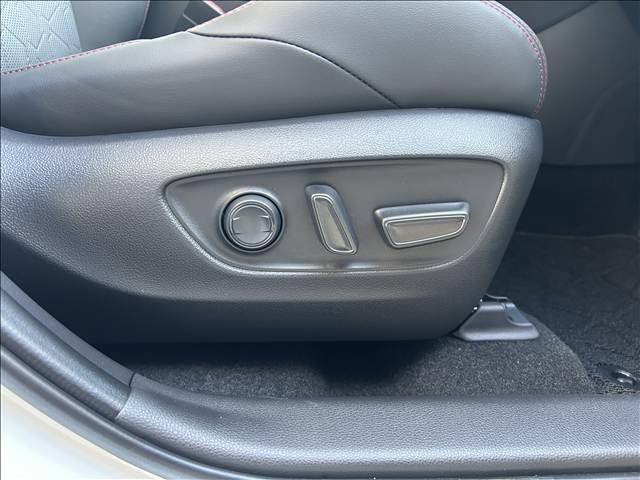 RAV4 ハイブリッドアドベンチャー オフロードパッケージII 10.5インチDA パノラミックビューモニター TSS デジタルインナーミラー前席シートヒーター/ベンチレーションAC100V/1500W ハンズフリーパワーバックドア 純正フロアマット ETC2.0(22枚目)