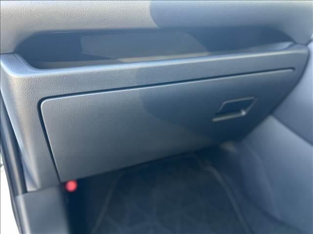 RAV4 ハイブリッドアドベンチャー オフロードパッケージII 10.5インチDA パノラミックビューモニター TSS デジタルインナーミラー前席シートヒーター/ベンチレーションAC100V/1500W ハンズフリーパワーバックドア 純正フロアマット ETC2.0(42枚目)