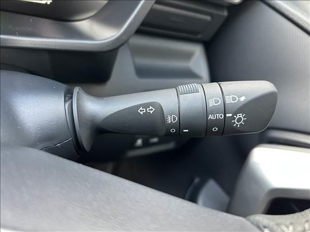 ライズ Ｚ　登録済未使用車　メーカー９インチＤＡ　スマートアシスト　ＰＫＳＢ　ＢＳＭ＋ＲＣＴＡ　ＬＥＤシーケンシャルターンランプ／ＬＥＤフォグ／ＬＥＤイルミ　Ｆ席シートヒーター　ＥＴＣ（29枚目）