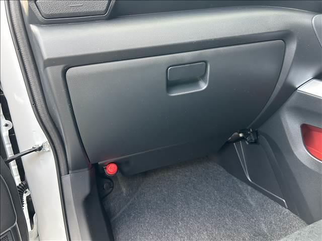 ライズ Ｚ　登録済未使用車　メーカー９インチＤＡ　スマートアシスト　ＰＫＳＢ　ＢＳＭ＋ＲＣＴＡ　ＬＥＤシーケンシャルターンランプ／ＬＥＤフォグ／ＬＥＤイルミ　Ｆ席シートヒーター　ＥＴＣ（41枚目）