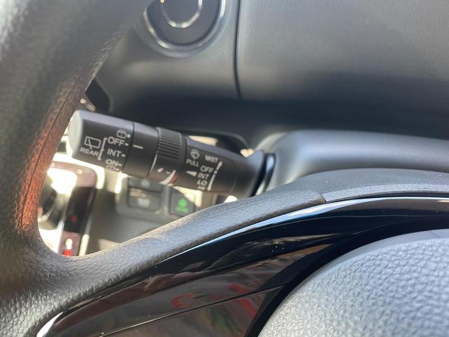 L コーディネートスタイル 届出済未使用車 ホンダセンシング 電子制御パーキング/オートホールド機能 両側パワスラ 専用合皮レザーシート F席シートヒーター ナビ装着用スペシャルパッケージ LEDヘッドランプ 純正フロアマット(25枚目)