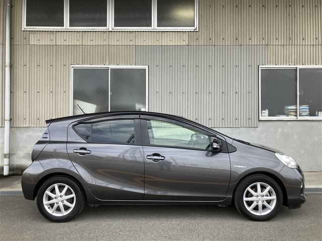 アクア G フルセグ メモリーナビ DVD再生 バックカメラ ETC ワンオーナー(3枚目)