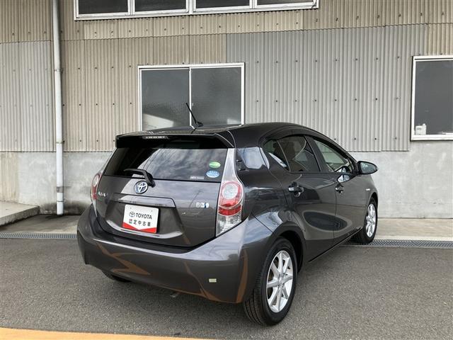 アクア G フルセグ メモリーナビ DVD再生 バックカメラ ETC ワンオーナー(4枚目)