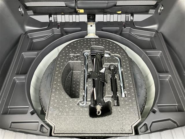 カローラクロス ハイブリッド Z フルセグ メモリーナビ DVD再生 バックカメラ 衝突被害軽減システム ETC LEDヘッドランプ ワンオーナー(18枚目)