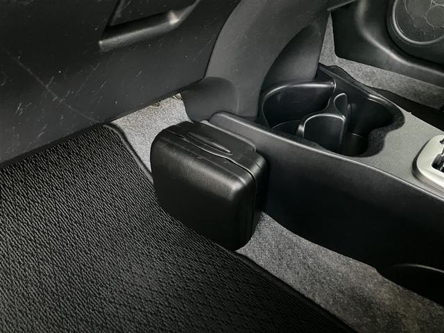 助手席側ダストボックス