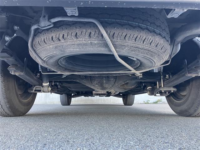 ハイエースバン ロングＤＸ　衝突被害軽減システム　乗車定員６人　ワンオーナー（18枚目）