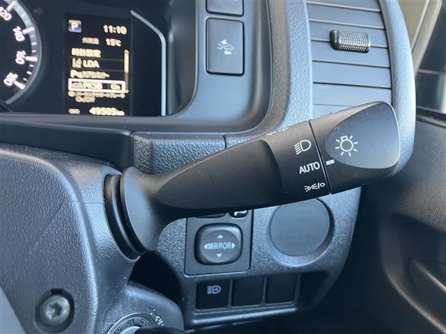 ハイエースバン ロングＤＸ　衝突被害軽減システム　乗車定員６人　ワンオーナー（28枚目）