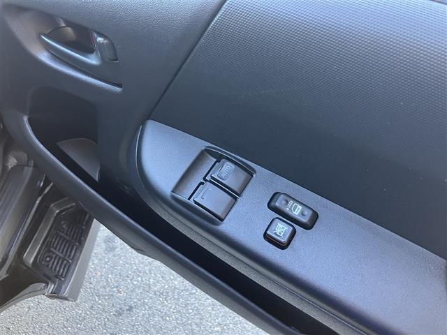 ハイエースバン ロングＤＸ　衝突被害軽減システム　乗車定員６人　ワンオーナー（29枚目）