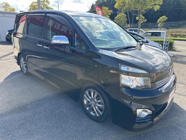 ヴォクシー ZS 煌 ローダウン/ナビ/TV/バックモニター/ETC/Bluetooth/両側電動スライドドア/HIDオートライト/フォグランプ/CD/DVD再生/スマートキー/プッシュスタート/パドルシフト(12枚目)