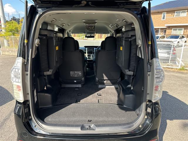 ヴォクシー ZS 煌 ローダウン/ナビ/TV/バックモニター/ETC/Bluetooth/両側電動スライドドア/HIDオートライト/フォグランプ/CD/DVD再生/スマートキー/プッシュスタート/パドルシフト(33枚目)