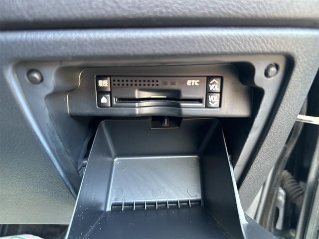 ヴォクシー ZS 煌 ローダウン/ナビ/TV/バックモニター/ETC/Bluetooth/両側電動スライドドア/HIDオートライト/フォグランプ/CD/DVD再生/スマートキー/プッシュスタート/パドルシフト(40枚目)