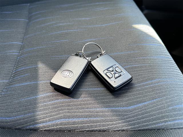 ヴォクシー ZS 煌 ローダウン/ナビ/TV/バックモニター/ETC/Bluetooth/両側電動スライドドア/HIDオートライト/フォグランプ/CD/DVD再生/スマートキー/プッシュスタート/パドルシフト(47枚目)