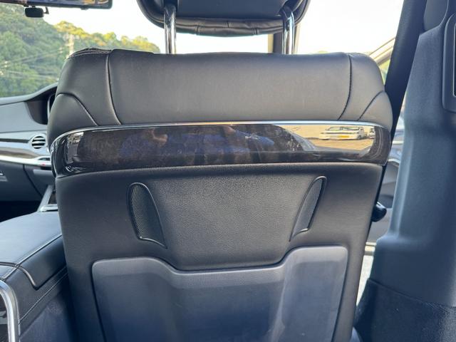 Ｓクラス Ｓ４００ハイブリッド　エクスクルーシブ　ダイヤモンドホワイト　禁煙車　カールソン２０インチアルミホイール　黒本革ベンチレーションシート　パノラミックスライディングガラスサンルーフ　レーダーセーフティーパッケージ　全方位モニター（27枚目）