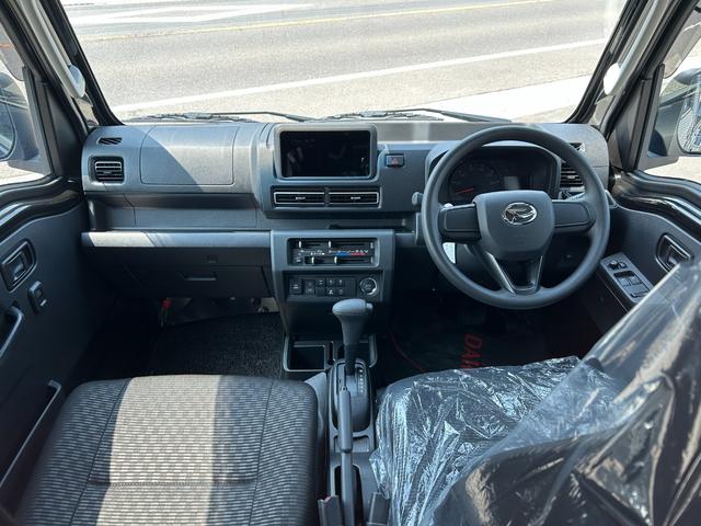 軽自動車・四駆車・福祉車両・普通車・貨物車など幅広く展示しております。もしお探しの車が店頭に無い場合でも、ご希望のお車をお探ししますのでぜひご相談ください♪