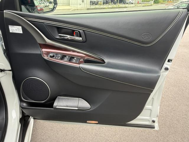 ハリアー プレミアム　社外ナビ　フルセグ　Ｂｌｕｅｔｏｏｔｈ　バックカメラ　ミラー型前後ドラレコ　パワーバックドア　オートライト　ＬＥＤヘッドライト　フォグランプ　クルーズコントロール　ＥＴＣ（27枚目）