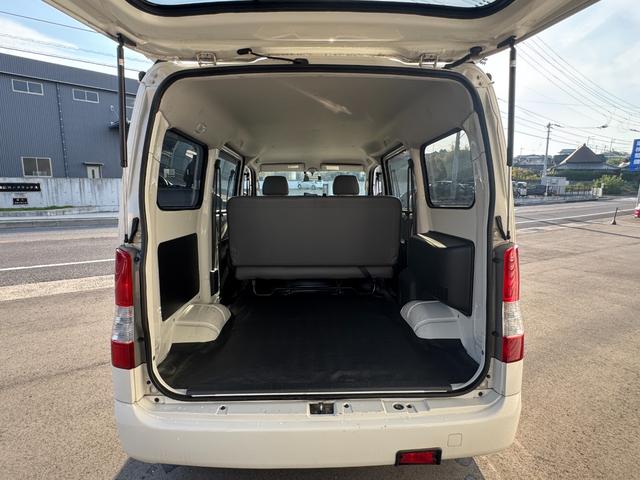 タウンエースバン GL キーレス パワーウィンドウ ポータブルナビ バックカメラ リヤヒーター 社外アルミホイール ルーフキャリア(38枚目)