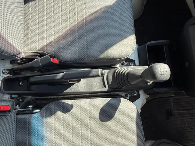 ハイゼットトラック スマートアシスト 社外LEDヘッドライト LEDフォグランプ エアバック ラジオ 三方開 テールゲートチェーン(21枚目)