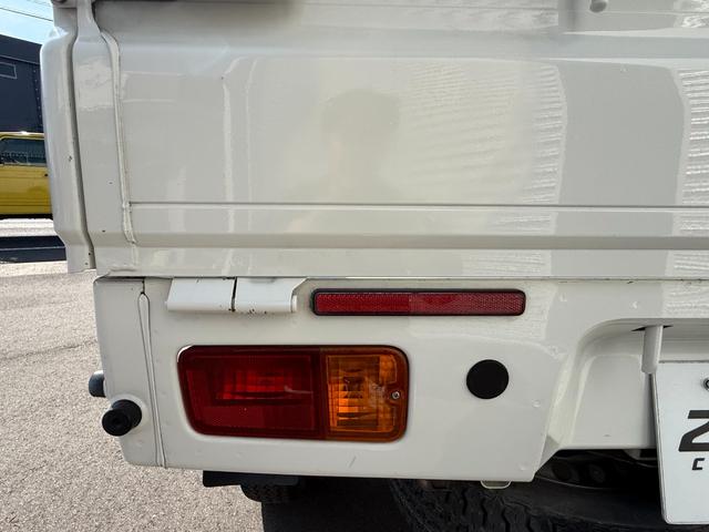 ハイゼットトラック スマートアシスト 社外LEDヘッドライト LEDフォグランプ エアバック ラジオ 三方開 テールゲートチェーン(39枚目)