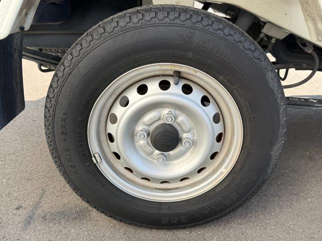 ハイゼットトラック スマートアシスト 社外LEDヘッドライト LEDフォグランプ エアバック ラジオ 三方開 テールゲートチェーン(41枚目)