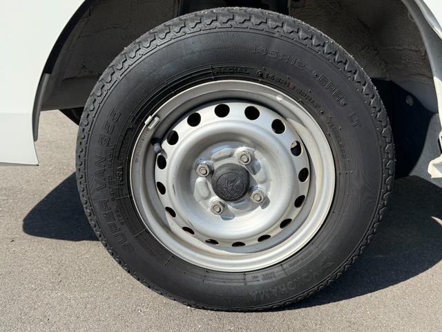 ハイゼットトラック スマートアシスト 社外LEDヘッドライト LEDフォグランプ エアバック ラジオ 三方開 テールゲートチェーン(43枚目)