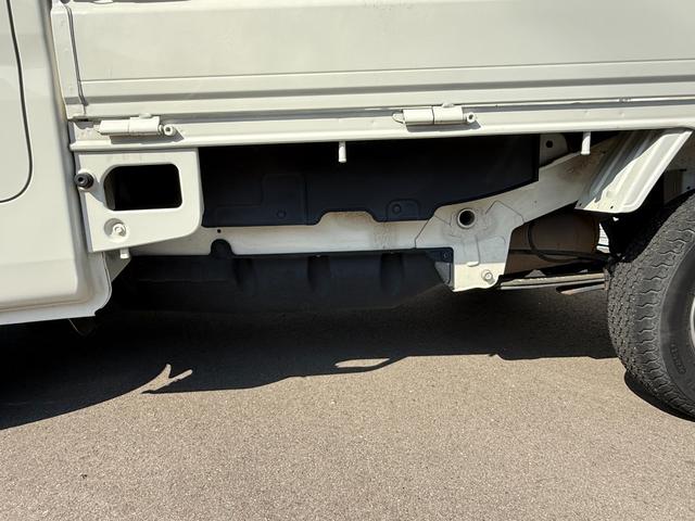 ハイゼットトラック スマートアシスト 社外LEDヘッドライト LEDフォグランプ エアバック ラジオ 三方開 テールゲートチェーン(45枚目)