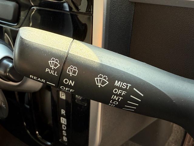 タント カスタムRS SA 純正ナビ フルセグ バックカメラ 後席モニター ETC 両側パワースライドドア オートライト LEDヘッドライト 衝突軽減ブレーキ 純正15インチアルミホイール(18枚目)