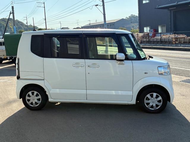 Ｎ－ＢＯＸ Ｇ・Ｌパッケージ　純正ナビ　フルセグＴＶ　バックカメラ　Ｂｌｕｅｔｏｏｔｈ　片側パワースライドドア　プッシュスタート　ＥＴＣ　ドラレコ　オートエアコン　マット（11枚目）