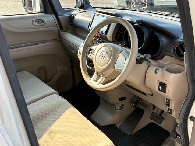 Ｎ－ＢＯＸ Ｇ・Ｌパッケージ　純正ナビ　フルセグＴＶ　バックカメラ　Ｂｌｕｅｔｏｏｔｈ　片側パワースライドドア　プッシュスタート　ＥＴＣ　ドラレコ　オートエアコン　マット（19枚目）