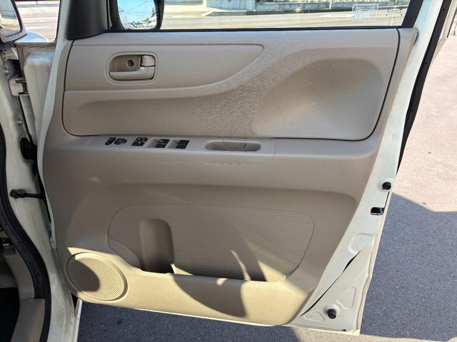 Ｎ－ＢＯＸ Ｇ・Ｌパッケージ　純正ナビ　フルセグＴＶ　バックカメラ　Ｂｌｕｅｔｏｏｔｈ　片側パワースライドドア　プッシュスタート　ＥＴＣ　ドラレコ　オートエアコン　マット（33枚目）