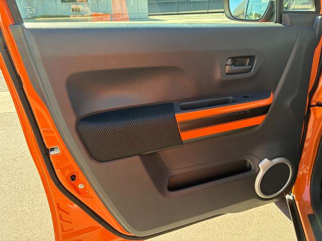 ハスラー Ｇターボ　純正ナビ　レーダーブレーキサポート　バックカメラ　Ｂｌｕｅｔｏｏｔｈ　ＥＴＣ　プッシュスタート　シートヒーター　アイドリングストップ　マット　バイザー（36枚目）